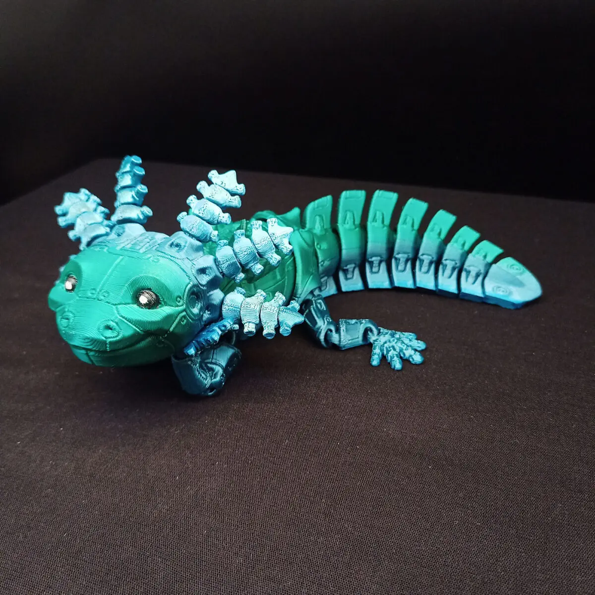 3D Axolotl Robot s úsmevom